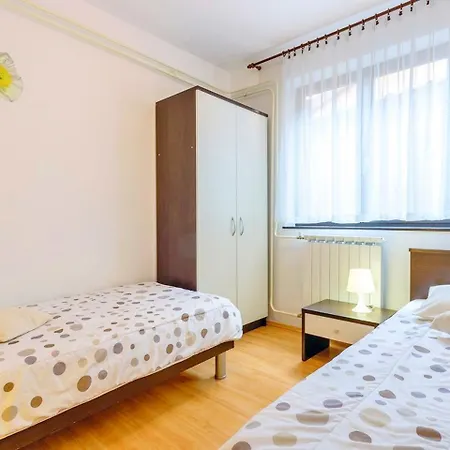 Miljenko Apartment *